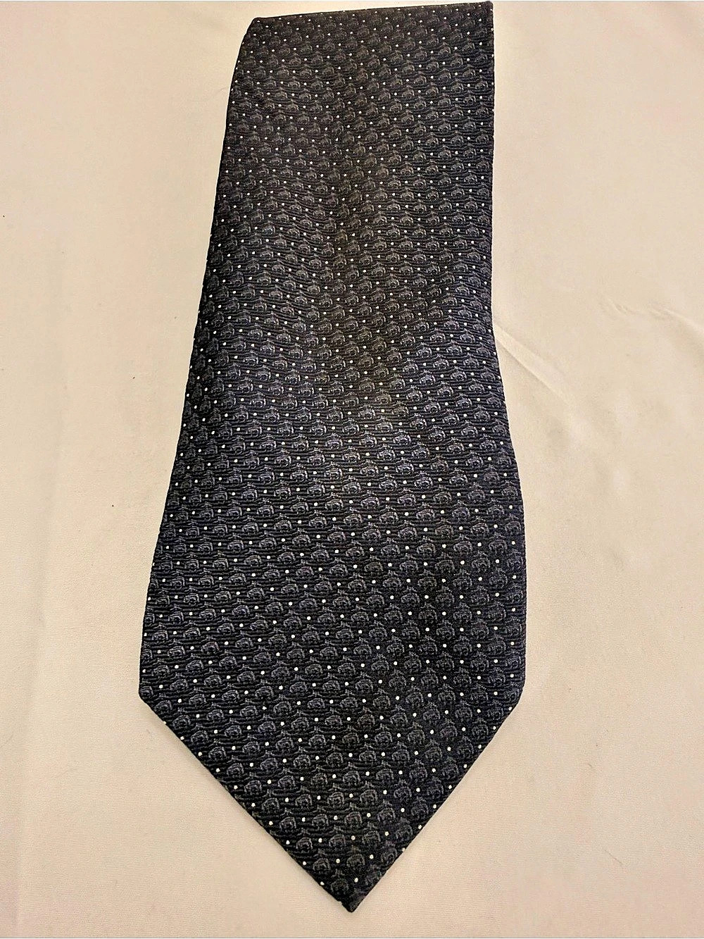 Brooks Brothers Silk Geometric Men's Tie in Black & Gold Like New